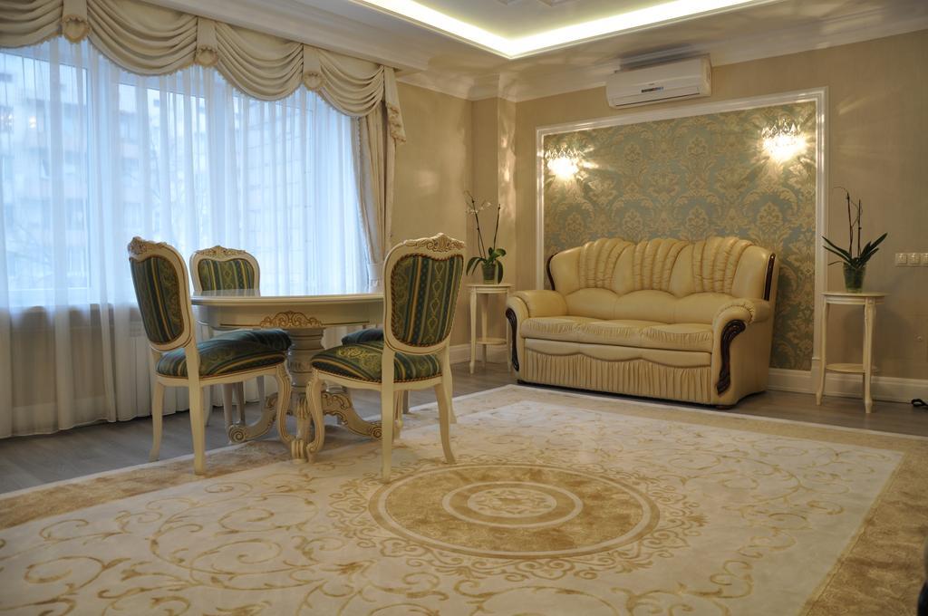 Hotel Cooperator Kijów Zewnętrze zdjęcie
