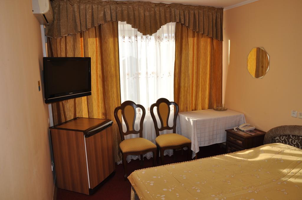 Hotel Cooperator Kijów Zewnętrze zdjęcie